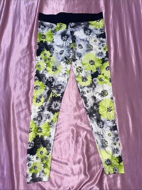 Candies Flower Leggings 🖤